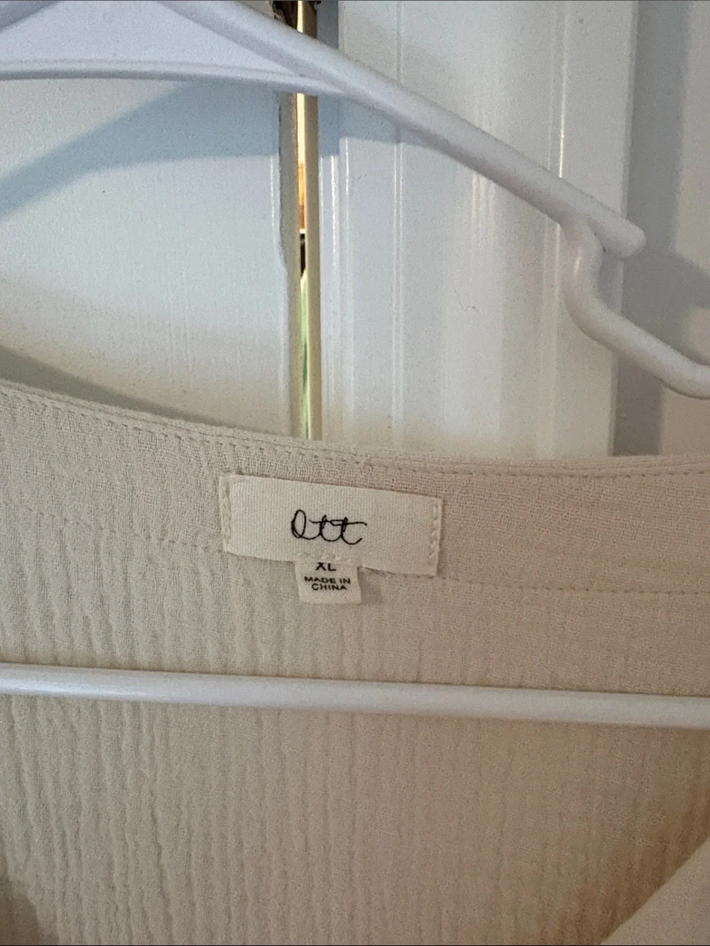 CHANEL Cream Button-Front Short Sleeve V-Neck Top